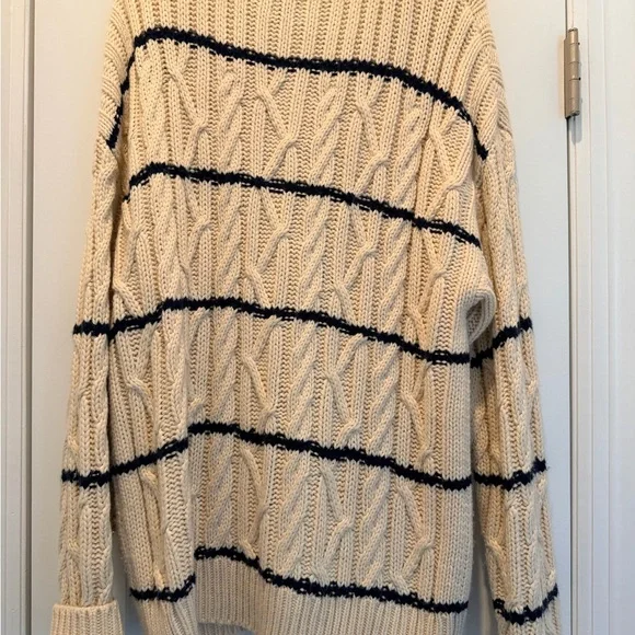 The Westside Cream and Black Cable Knit Cardigan oversized fit - Picture 5 of 5